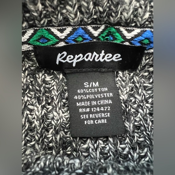 EXCELLENT Repartee Ribbed Sweater - Picture 2 of 3